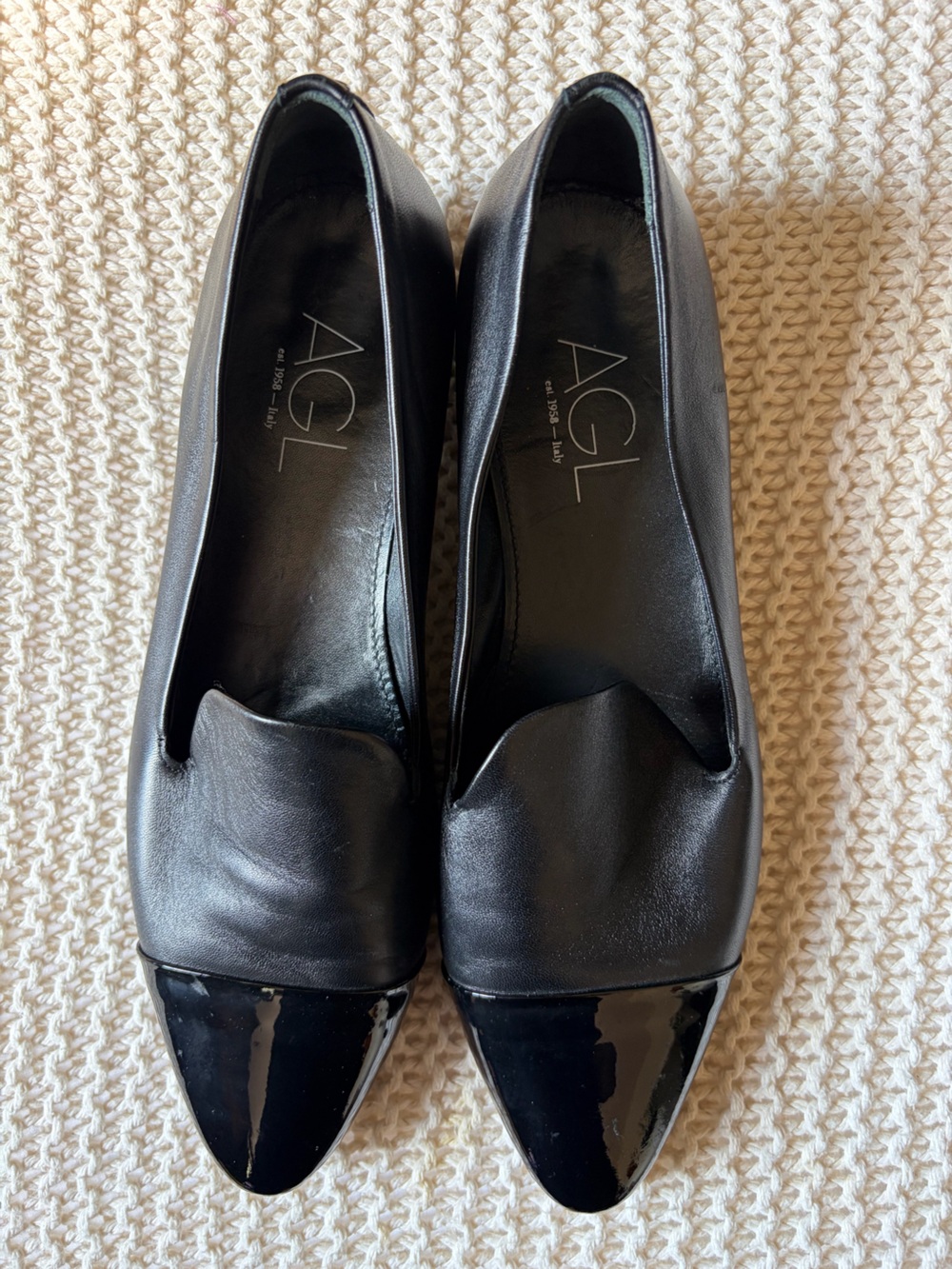 AGL Black Leather Pointed Patent-Toe Flats